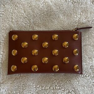 NWT Madewell The Pouch Clutch Leather Studded in Soft Mahogany